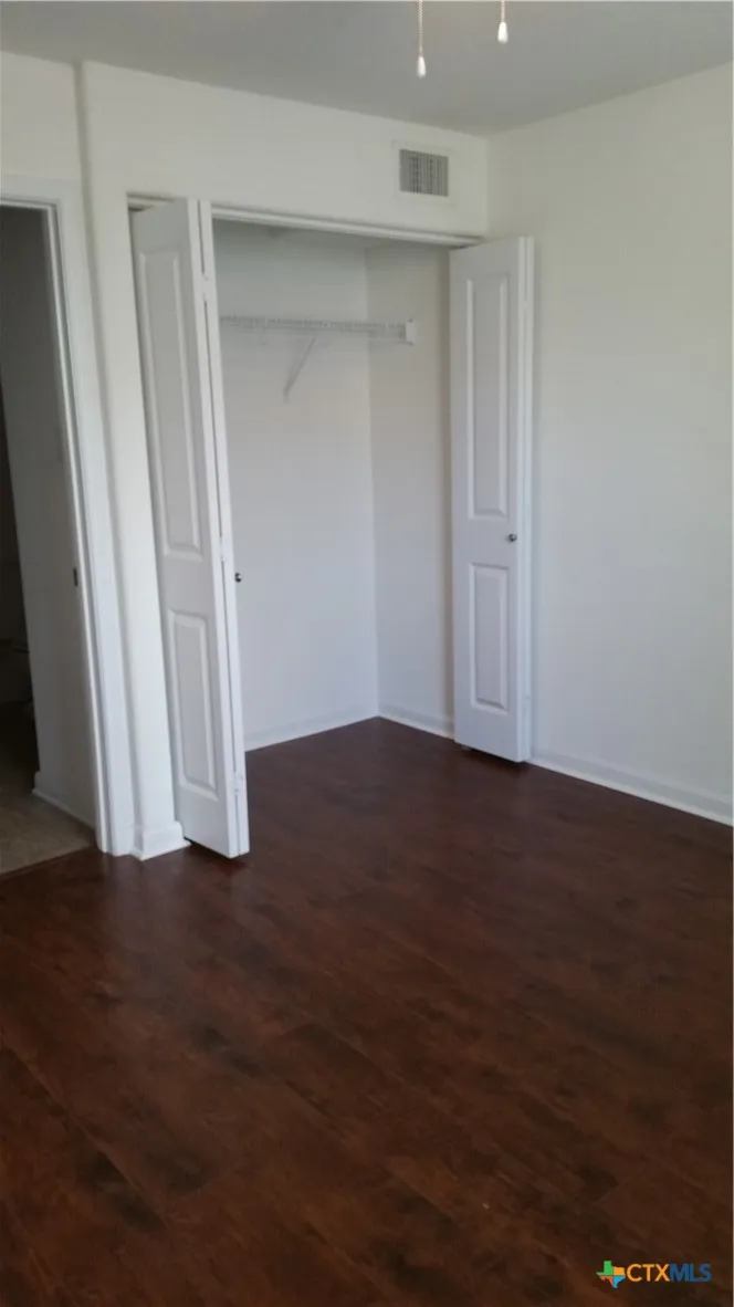 110 Trestle Tree #C San Marcos, TX 78666