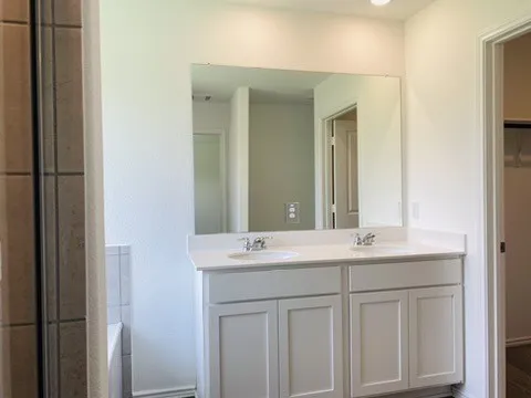 110 Maravillas Bend Bastrop, TX 78602