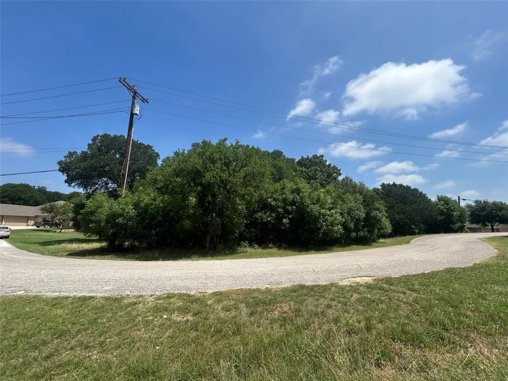 13011 Crestwood Drive Whitney, TX 76692
