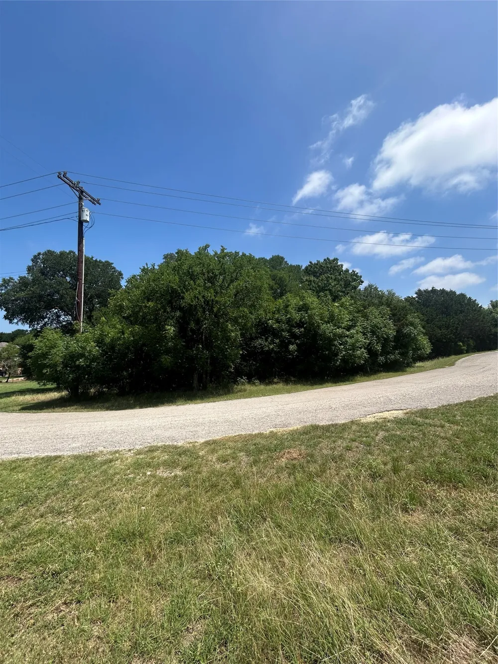 13011 Crestwood Drive Whitney, TX 76692