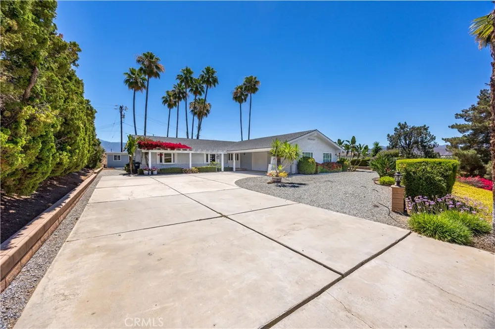 26660 Rim Hemet, CA 92544