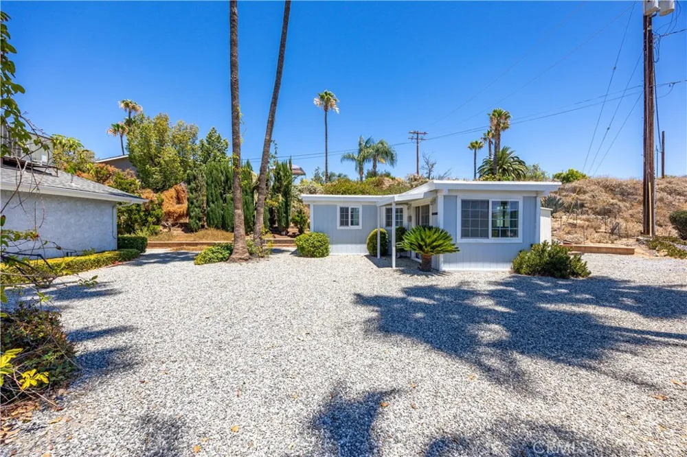 26660 Rim Hemet, CA 92544
