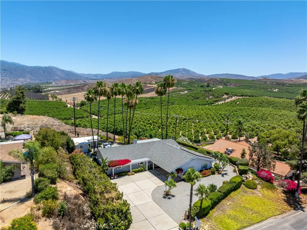 26660 Rim Hemet, CA 92544