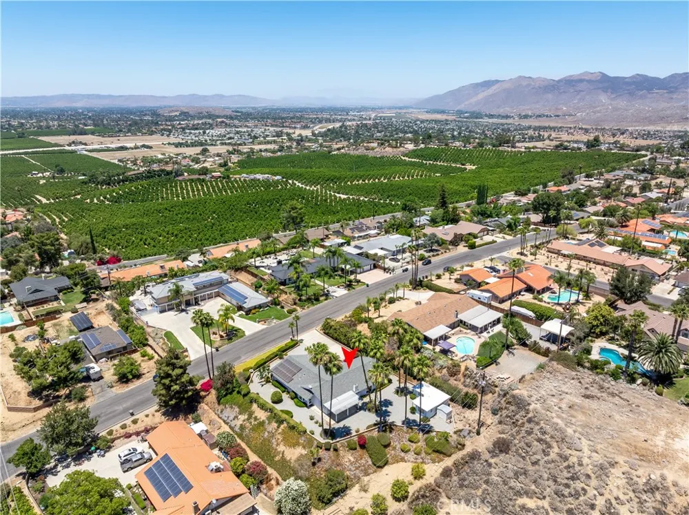 26660 Rim Hemet, CA 92544