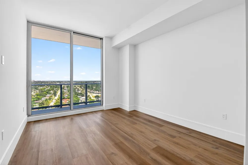 220 Lake Shore Drive #1808 Lake Park, FL 33403