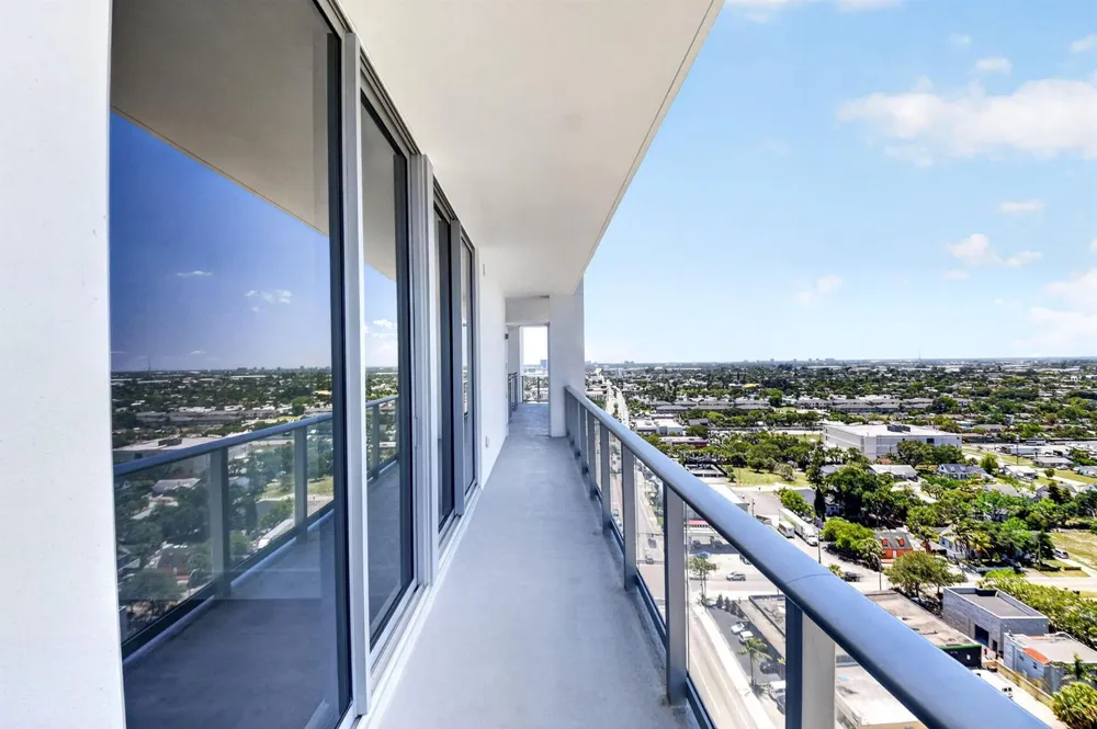 220 Lake Shore Drive #1808 Lake Park, FL 33403