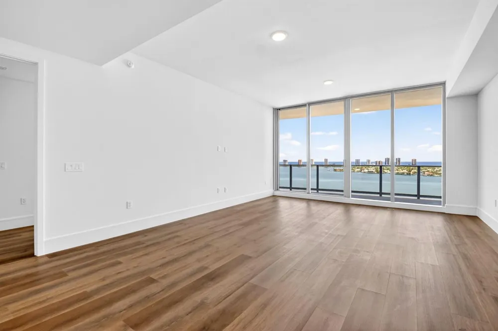 220 Lake Shore Drive #1808 Lake Park, FL 33403