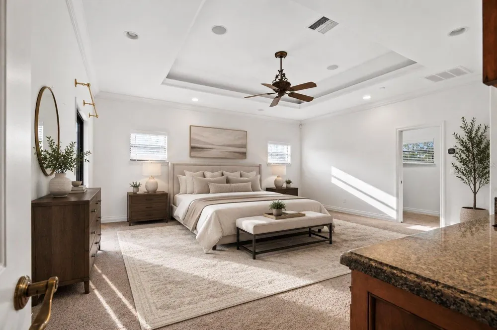 2521 LAKE ELLEN DRIVE Tampa, FL 33618