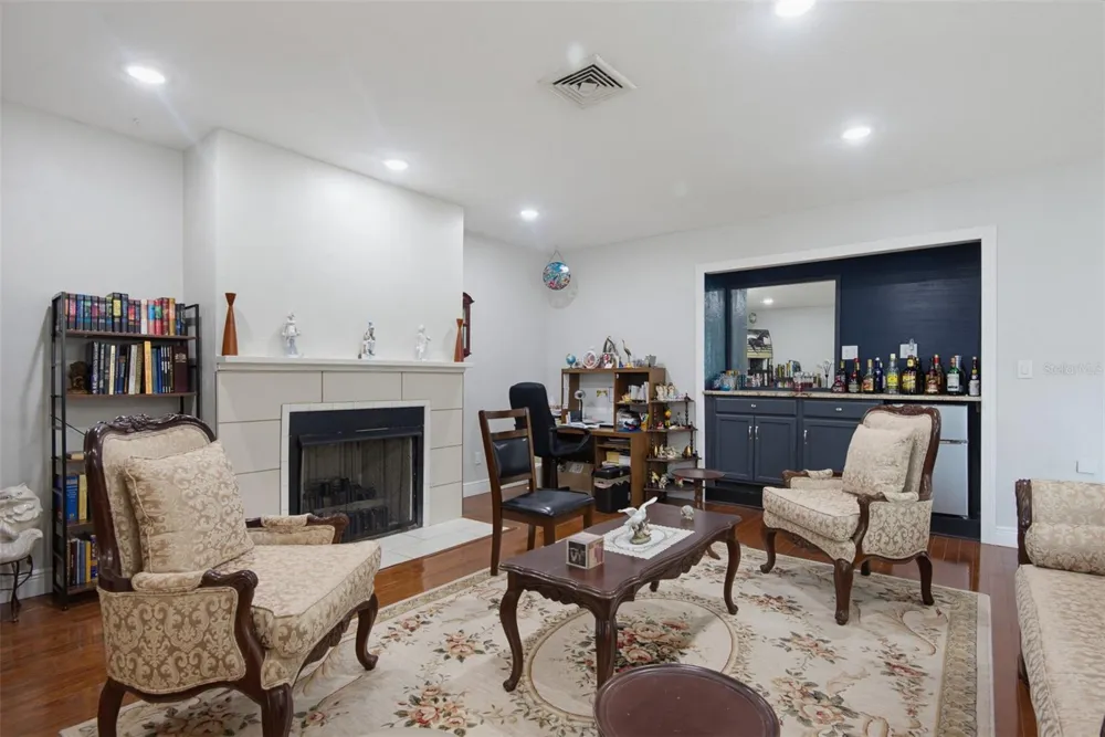 33 SANDCASTLE DRIVE Ormond Beach, FL 32176