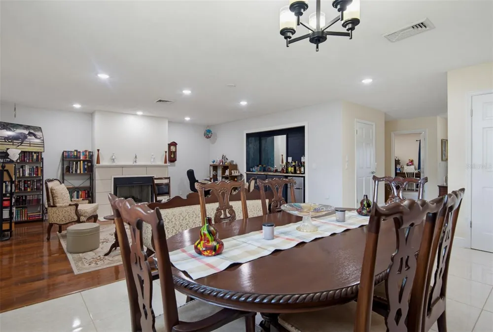 33 SANDCASTLE DRIVE Ormond Beach, FL 32176