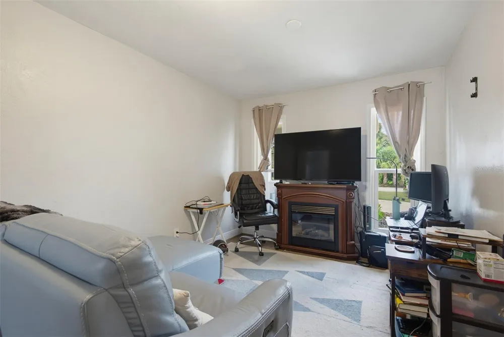 33 SANDCASTLE DRIVE Ormond Beach, FL 32176
