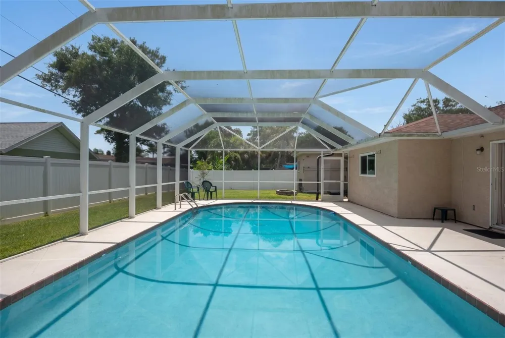 33 SANDCASTLE DRIVE Ormond Beach, FL 32176