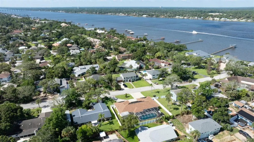 33 SANDCASTLE DRIVE Ormond Beach, FL 32176