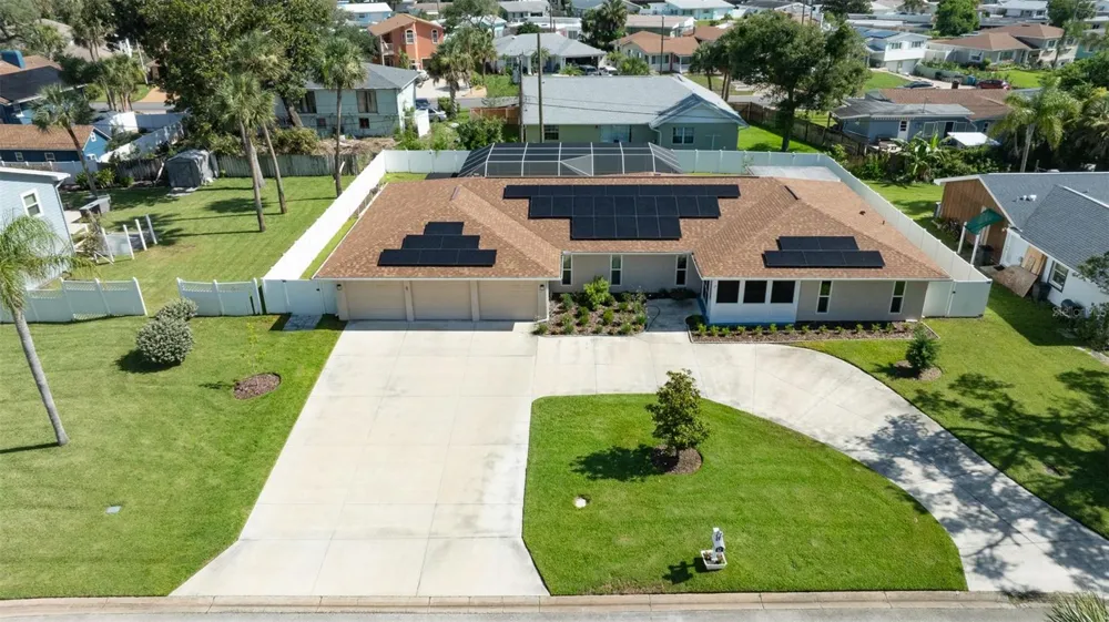 33 SANDCASTLE DRIVE Ormond Beach, FL 32176