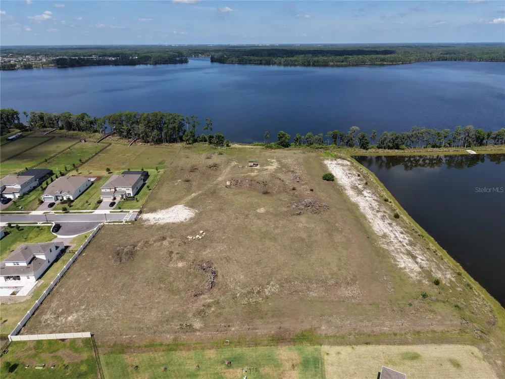 LAKE PICKETT RD Orlando, FL 32820