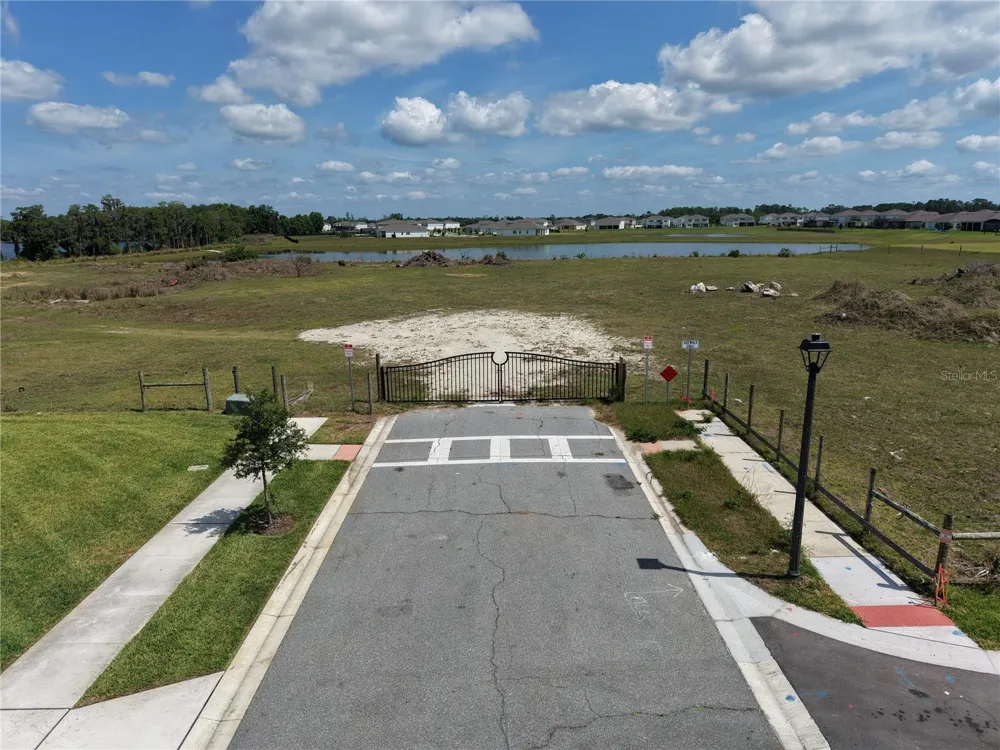 LAKE PICKETT RD Orlando, FL 32820