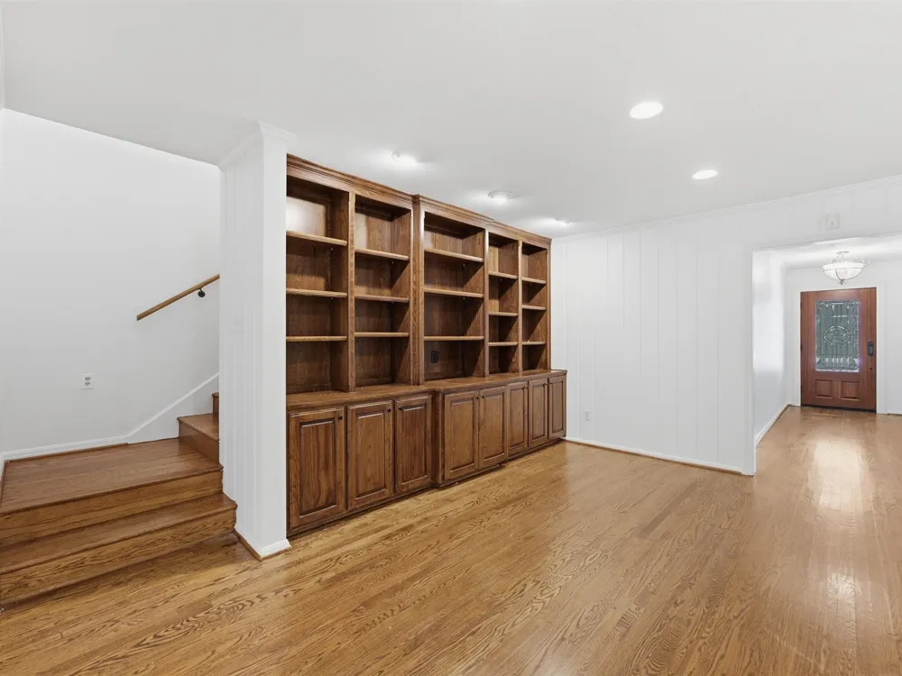 4400 Summercrest Court Fort Worth, TX 76109