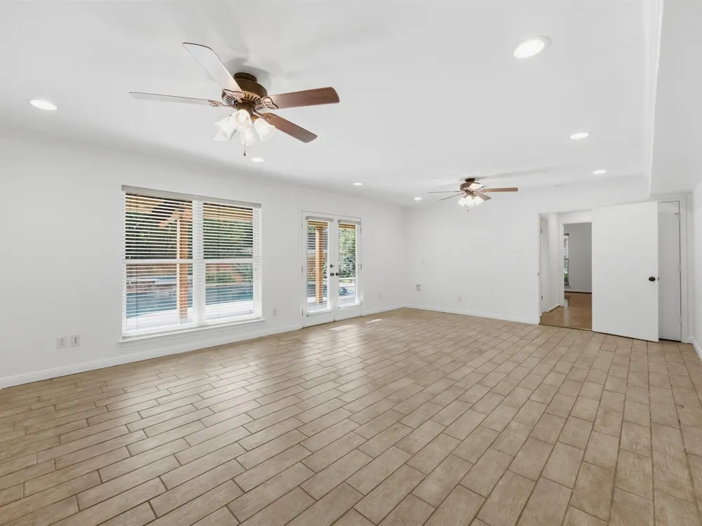 4400 Summercrest Court Fort Worth, TX 76109