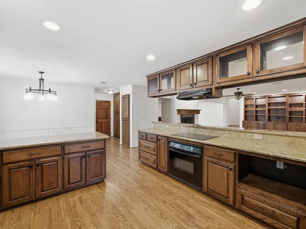 4400 Summercrest Court Fort Worth, TX 76109