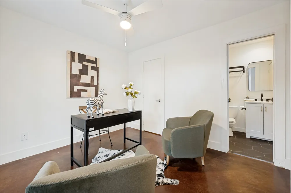 3828 San Jacinto Street Dallas, TX 75204