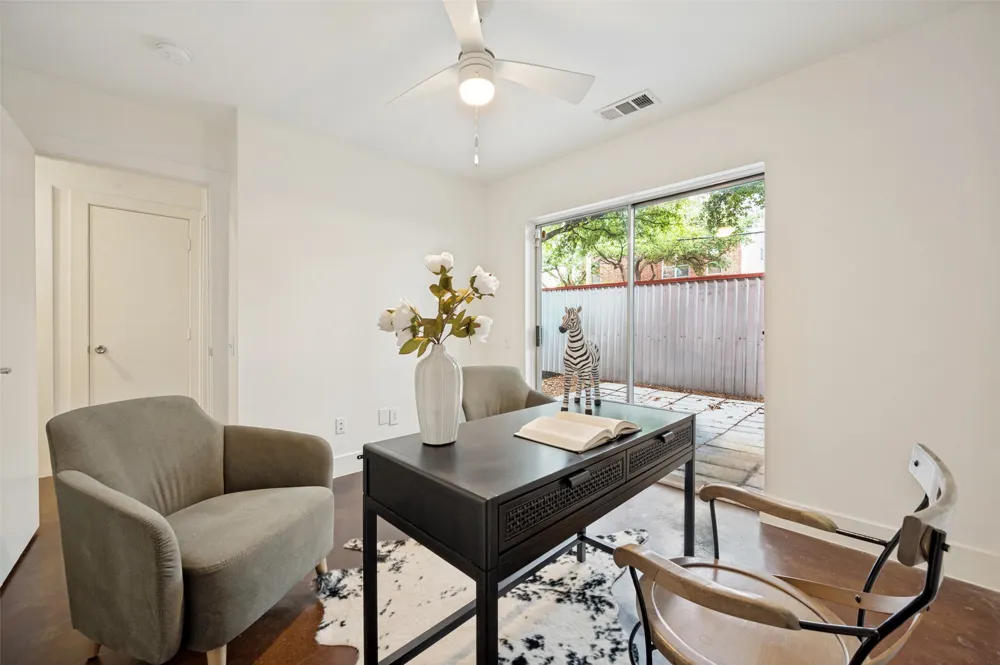 3828 San Jacinto Street Dallas, TX 75204
