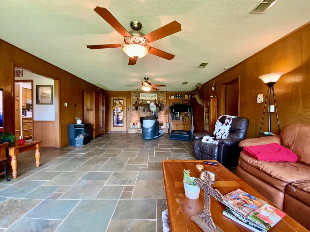 2247 Lcr 654 Thornton, TX 76687