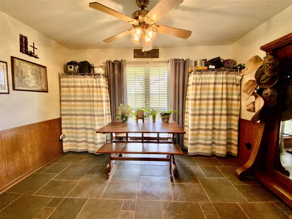 2247 Lcr 654 Thornton, TX 76687