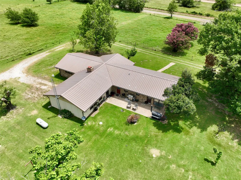 2247 Lcr 654 Thornton, TX 76687