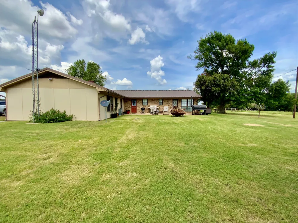 2247 Lcr 654 Thornton, TX 76687