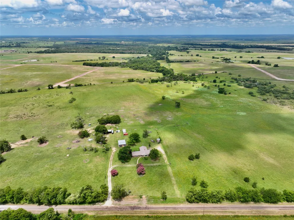 2247 Lcr 654 Thornton, TX 76687