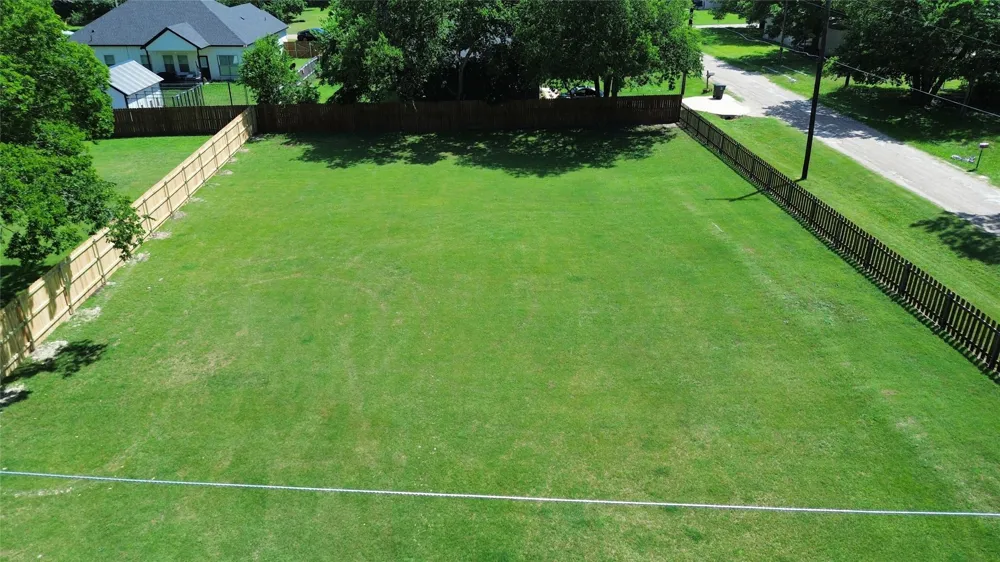 West Avenue Milford, TX 76670