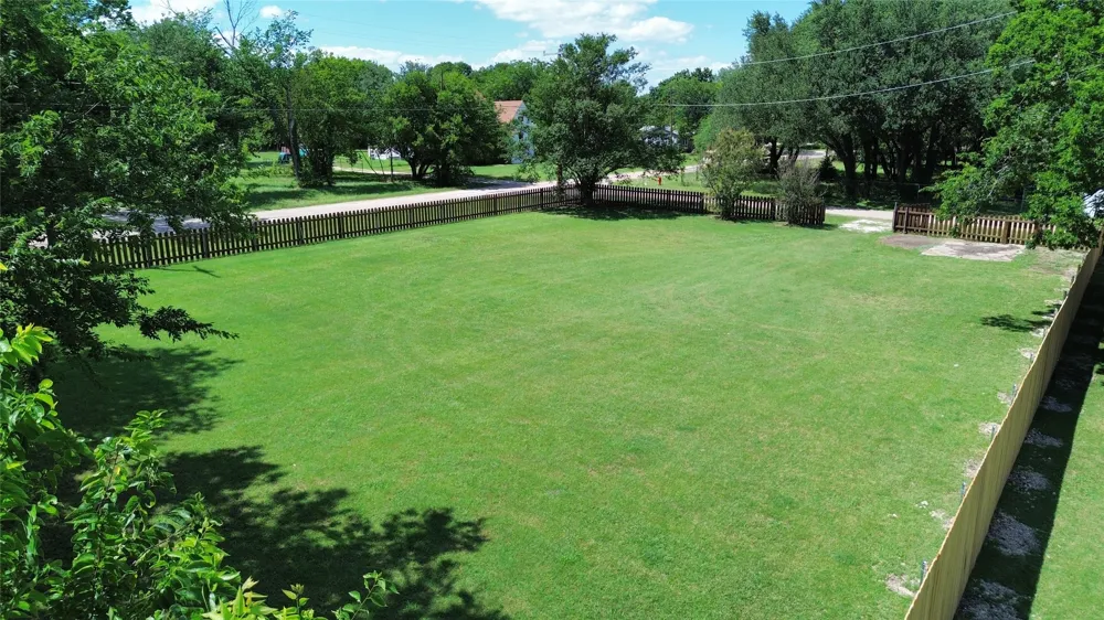 West Avenue Milford, TX 76670