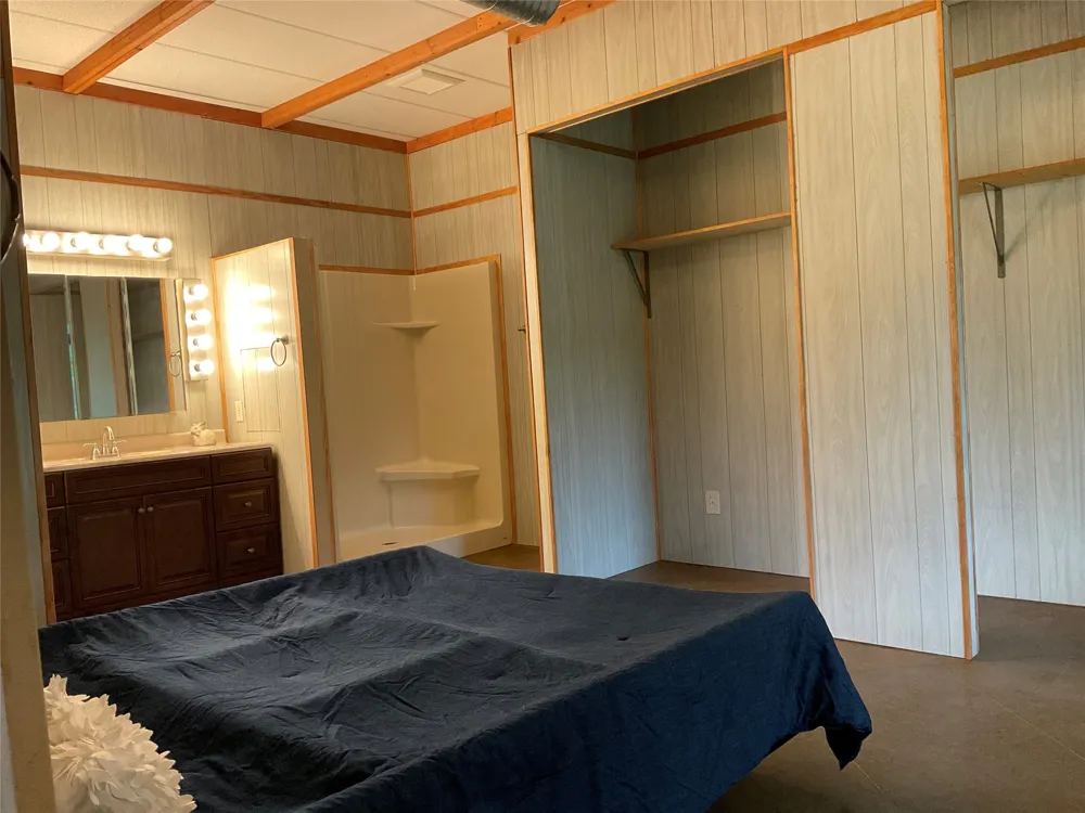 392 County Road 1410 Morgan, TX 76671