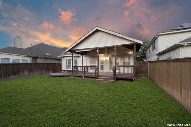 1906 Ponce De Leon Windcrest, TX 78239