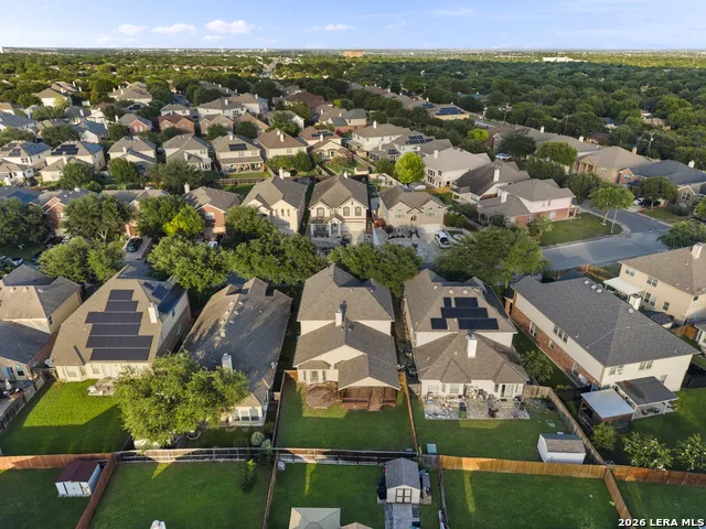 1906 Ponce De Leon Windcrest, TX 78239