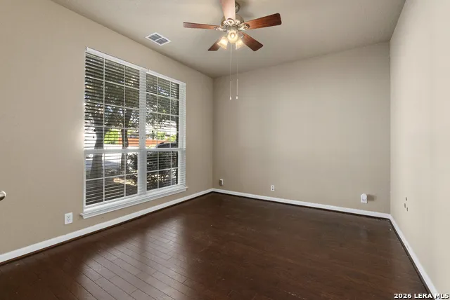 1906 Ponce De Leon Windcrest, TX 78239