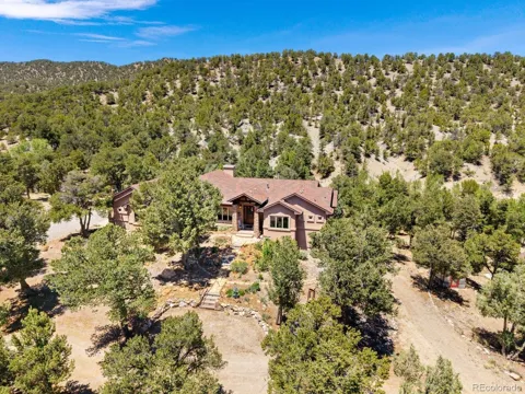 990 Hamilton Creek Road