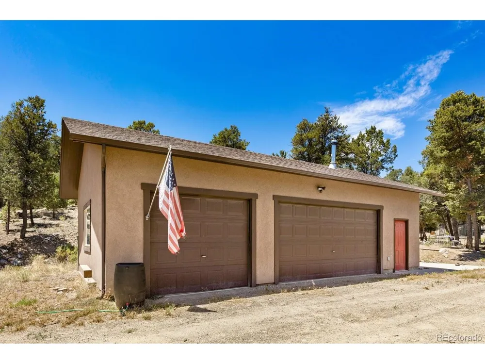 990 Hamilton Creek Road Coaldale, CO 81222
