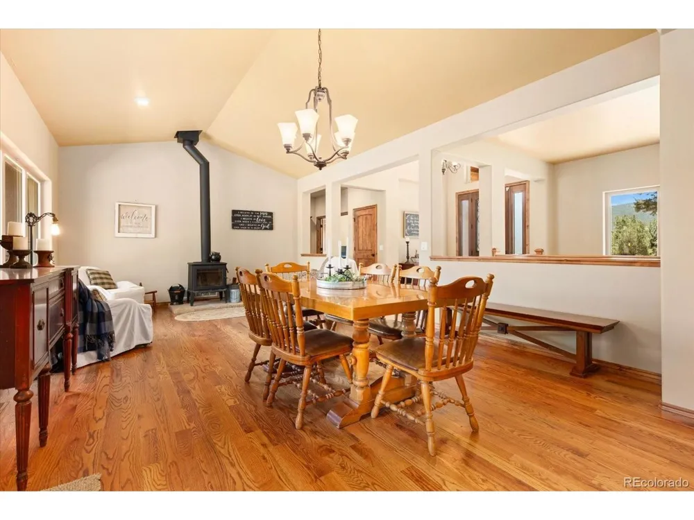 990 Hamilton Creek Road Coaldale, CO 81222