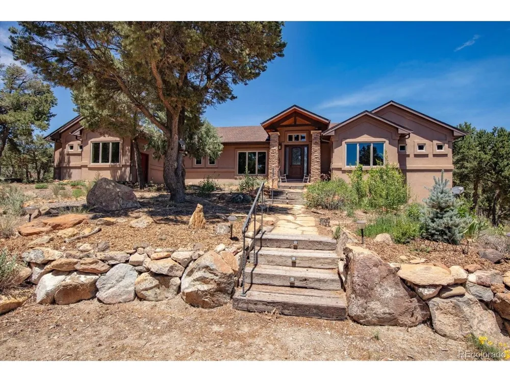 990 Hamilton Creek Road Coaldale, CO 81222