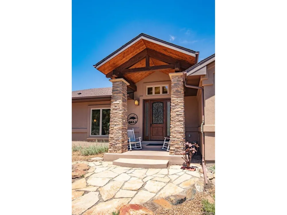 990 Hamilton Creek Road Coaldale, CO 81222