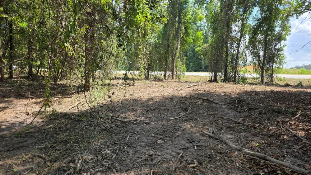 414 Highway 105 W Liberty, TX 77575