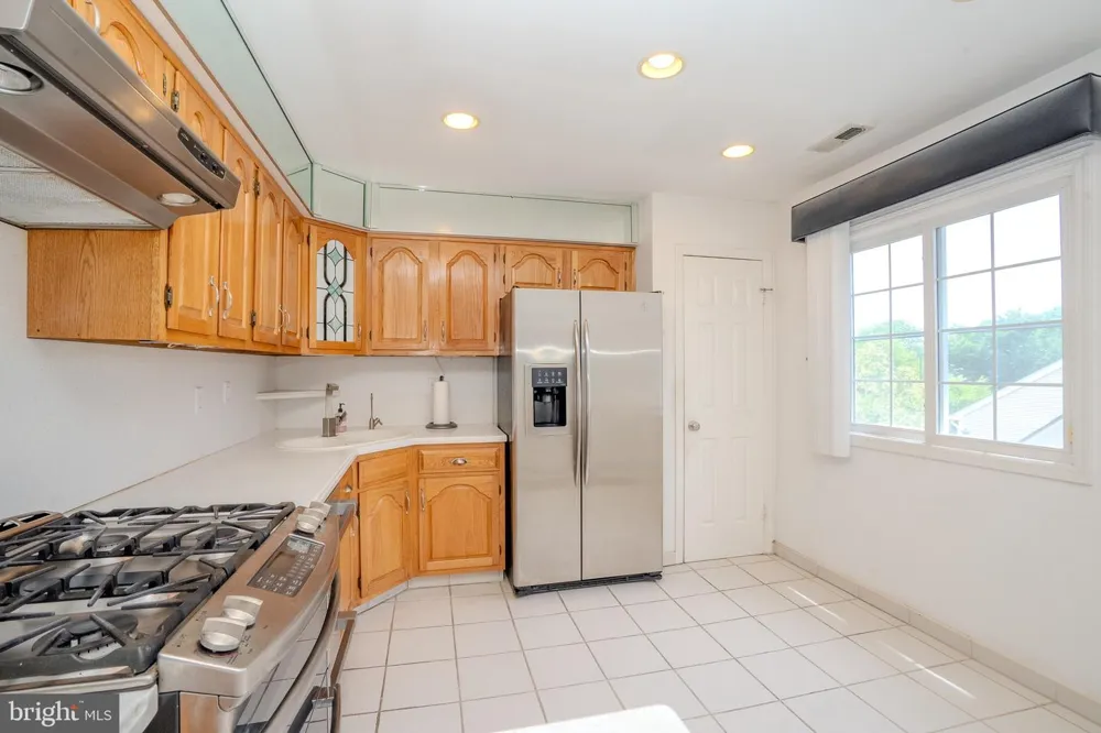 1 RUTLAND LANE Monroe Township, NJ 08831