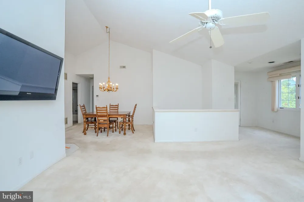 1 RUTLAND LANE Monroe Township, NJ 08831