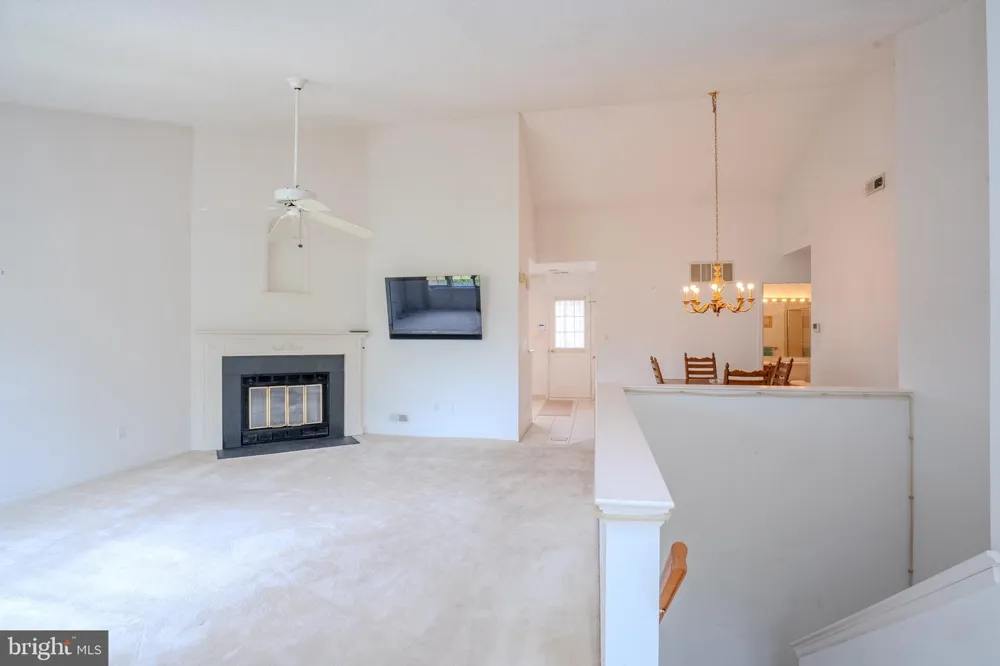 1 RUTLAND LANE Monroe Township, NJ 08831