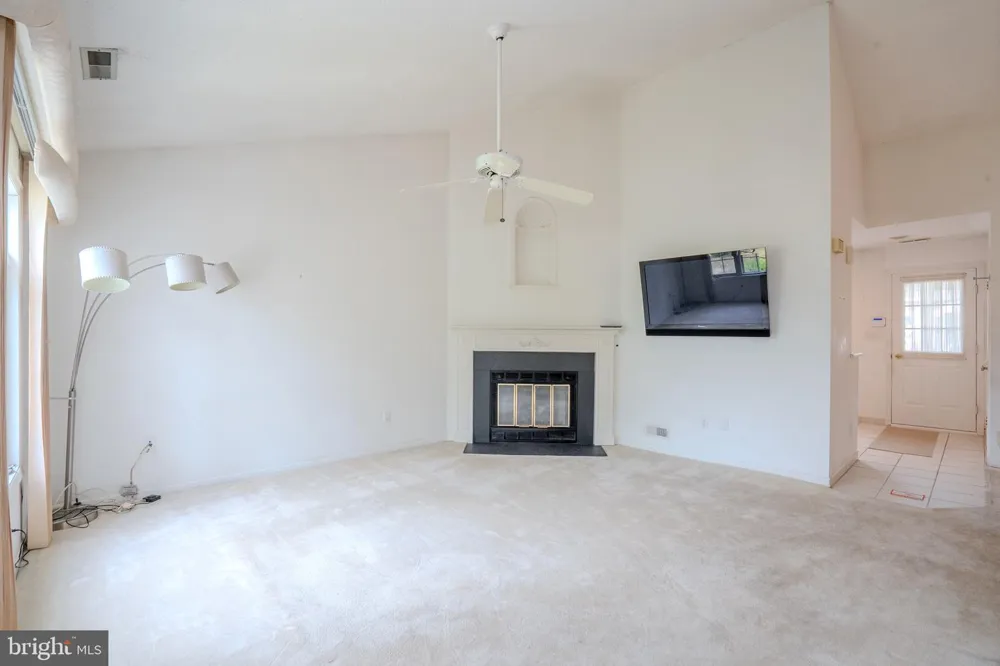 1 RUTLAND LANE Monroe Township, NJ 08831