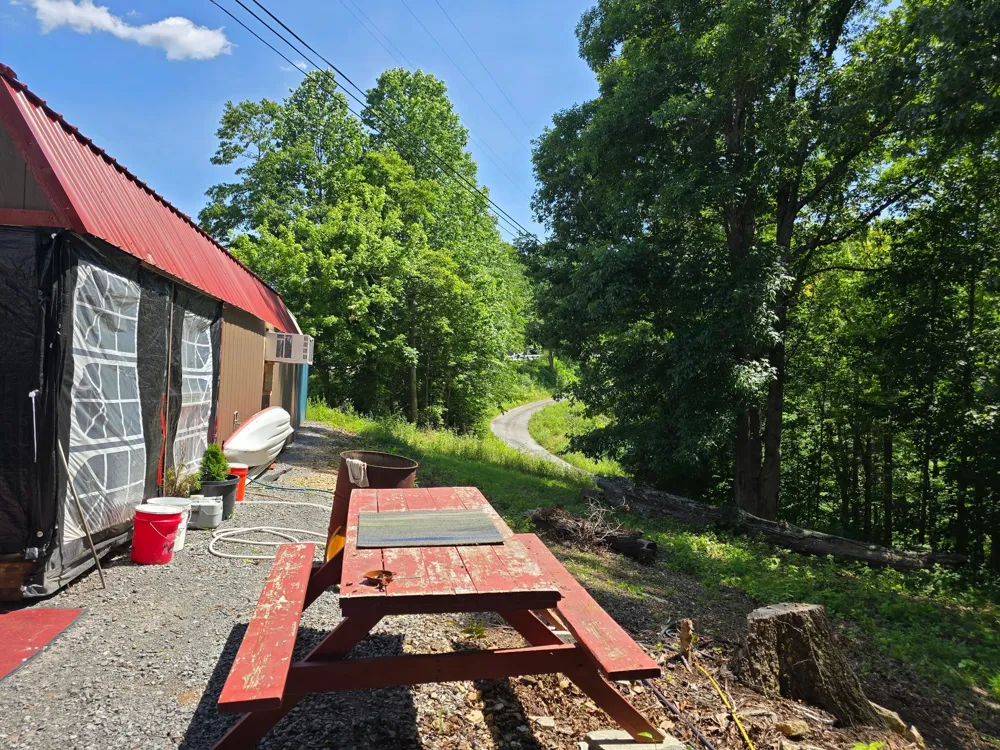 5413 Cookeville Hwy Smithville, TN 37166