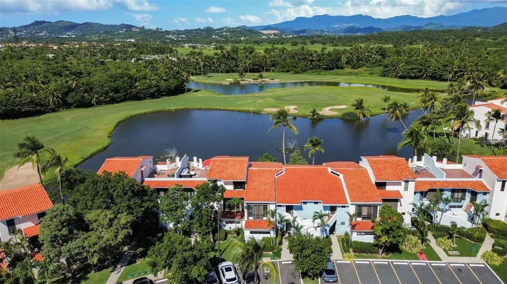 Palmas del Mar FAIRLAKES VILLAGE #655 Humacao, PR 00791