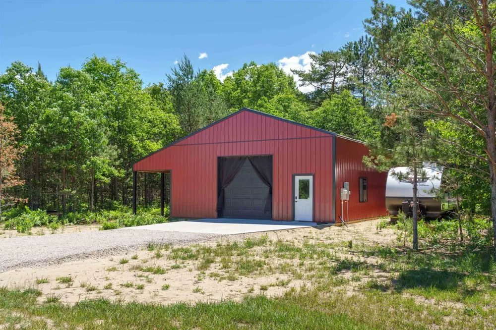 8006 Springwater Drive Clearwater Township, MI 49676