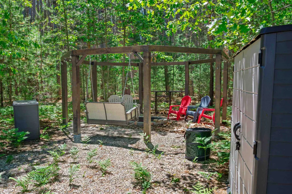 8006 Springwater Drive Clearwater Township, MI 49676